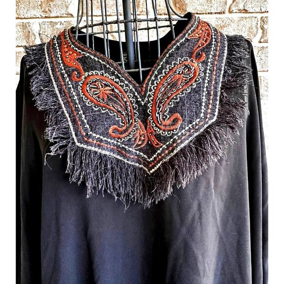 Royal Class Poncho Shawl Cape One Size Black Embellished Fringe Festive NWOT - Picture 5 of 12